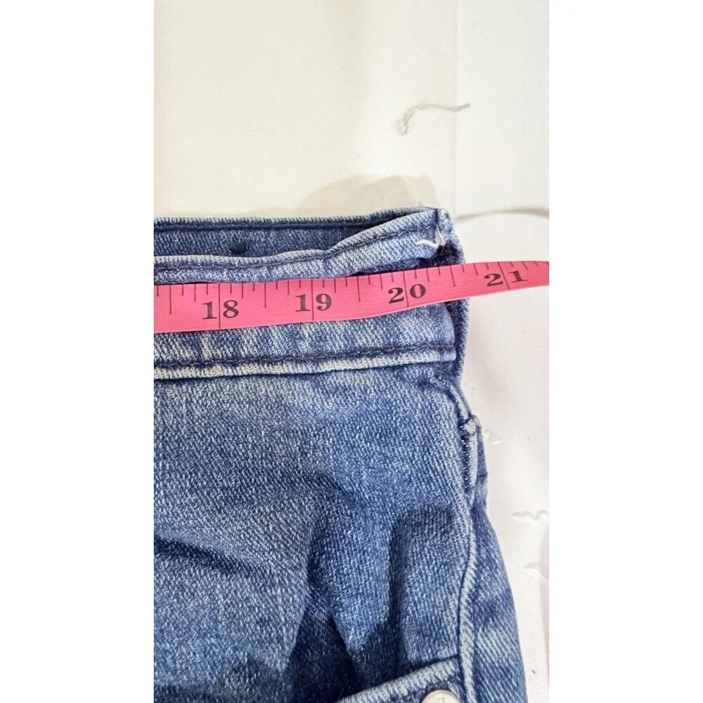 True Religion Ricky SN Men’s Blue Denim Shorts Size 38 Cuffed Relaxed Straight